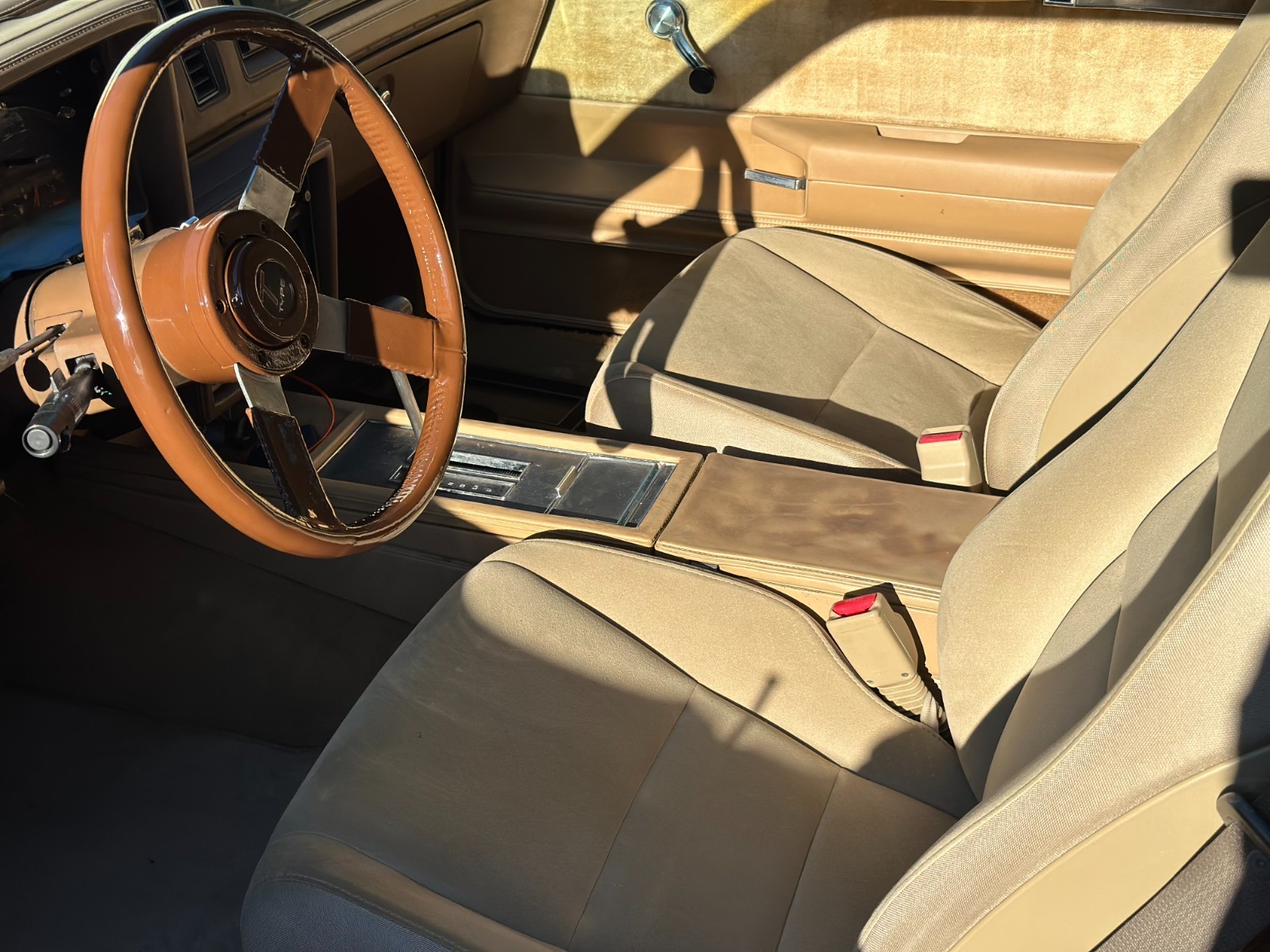 Buick-Regal-1987-Coupe-16