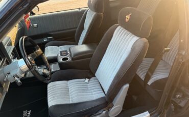 Buick-Regal-1987-Coupe-24