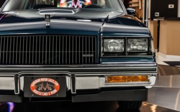 Buick-Regal-1987-Dark-Blue-2