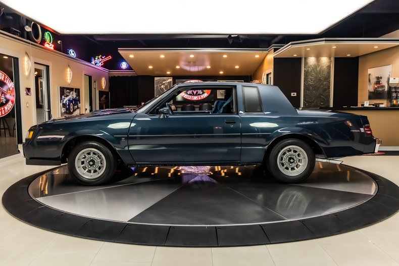 Buick-Regal-1987-Dark-Blue-21