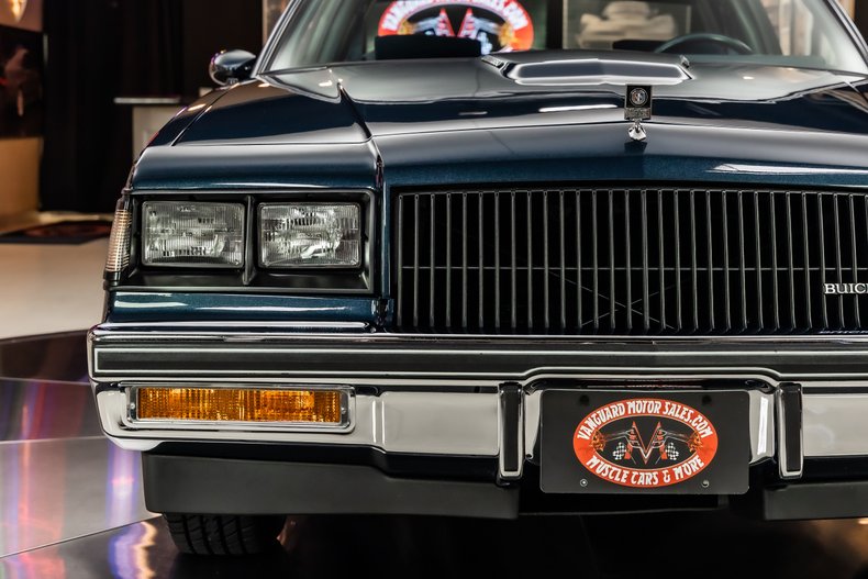 Buick-Regal-1987-Dark-Blue-23