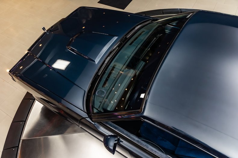 Buick-Regal-1987-Dark-Blue-36