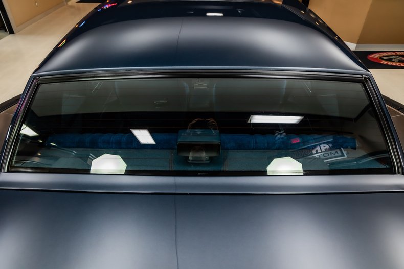 Buick-Regal-1987-Dark-Blue-38