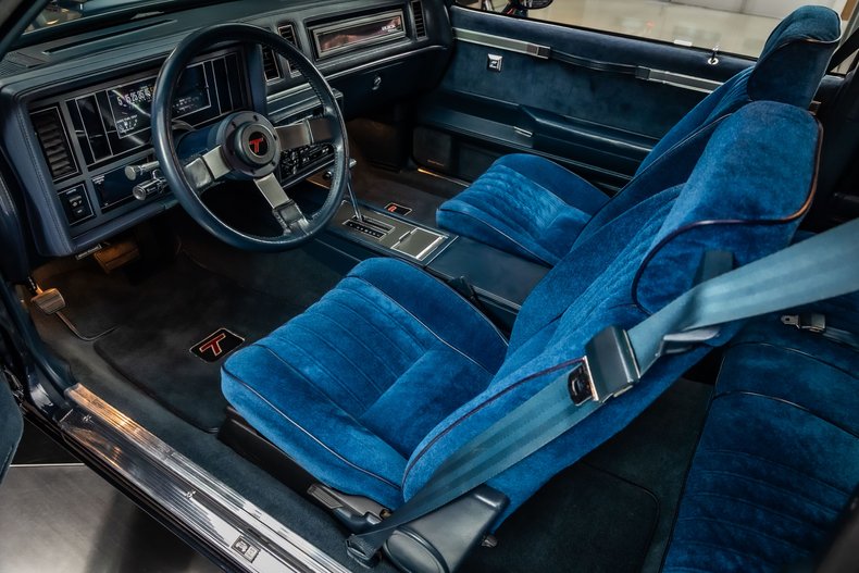 Buick-Regal-1987-Dark-Blue-6