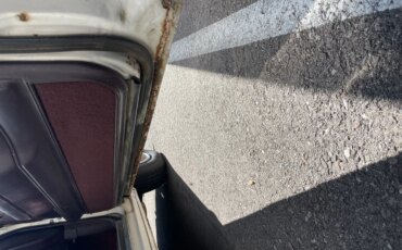 Buick-Regal-coupe-1985-White-Burgundy-12