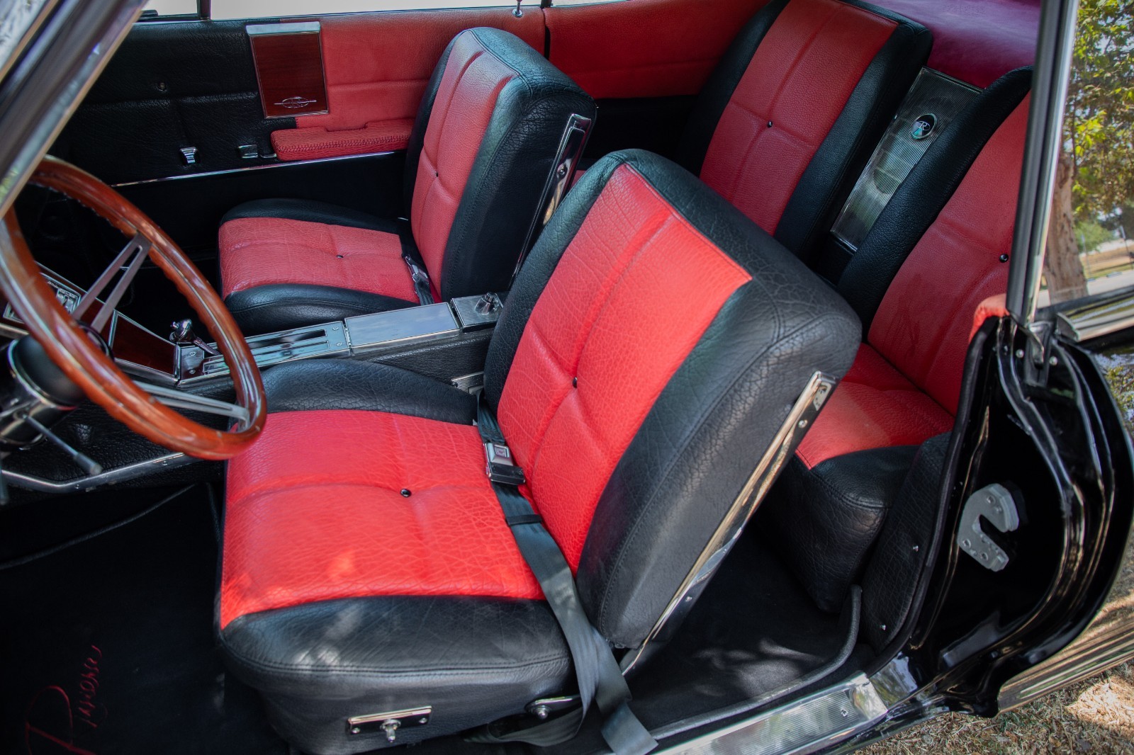 Buick-Riviera-1965-Coupe-27