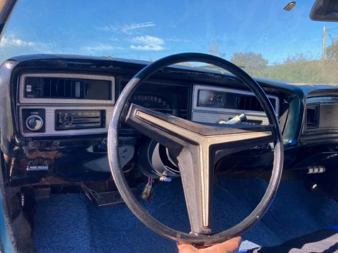 Buick-Riviera-1971-9