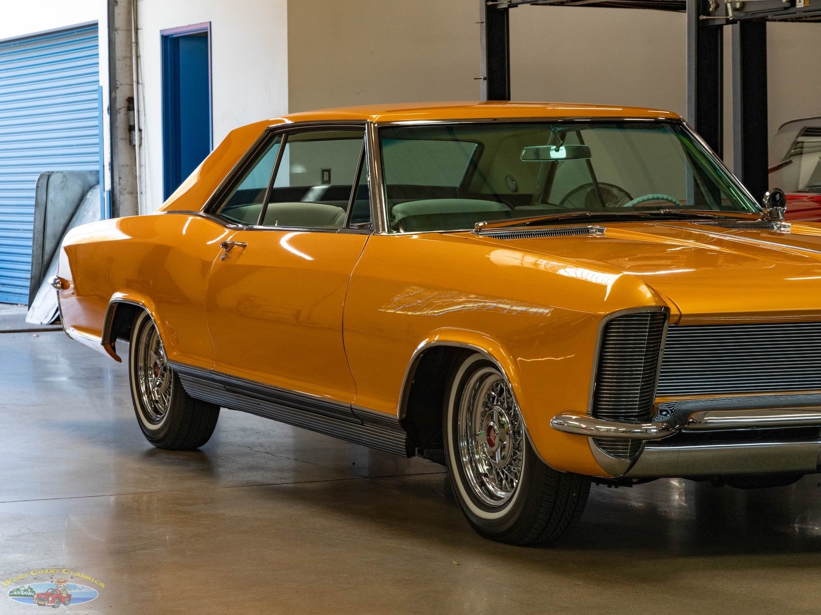 Buick-Riviera-Custom-1965-2-Door-Hardtop-11