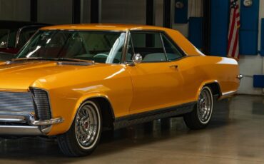 Buick-Riviera-Custom-1965-2-Door-Hardtop-9