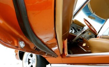 Buick-Riviera-coupe-1964-Orange-Tan-18