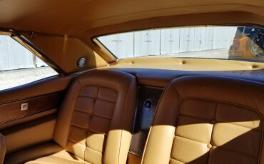 Buick-Riviera-coupe-1964-Orange-Tan-28