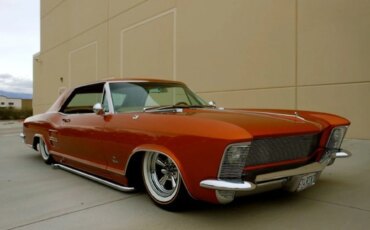Buick-Riviera-coupe-1964-Orange-Tan-4