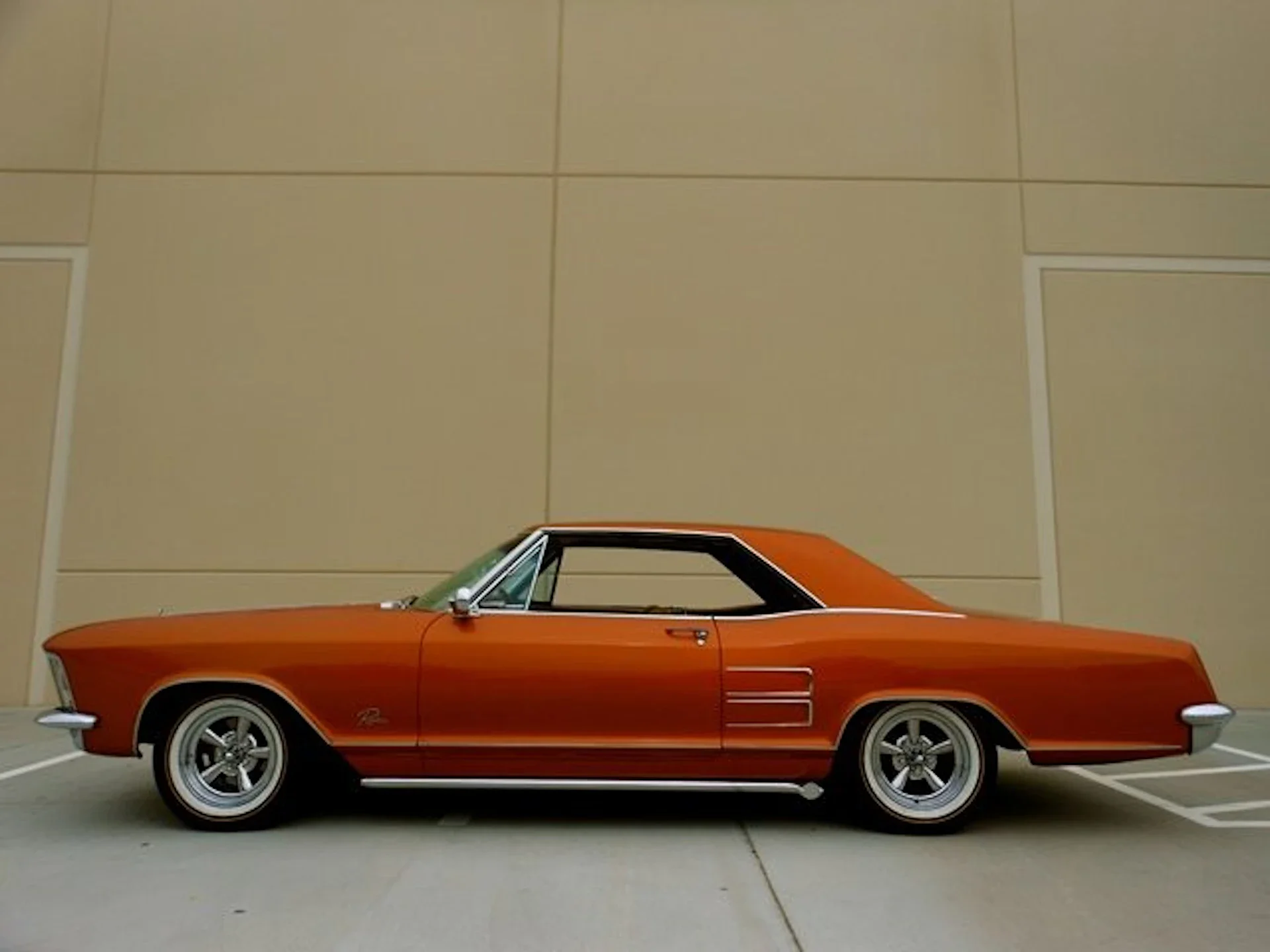 Buick-Riviera-coupe-1964-Orange-Tan-6