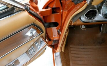 Buick-Riviera-coupe-1964-Orange-Tan-7
