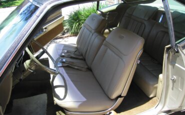 Buick-Riviera-coupe-1968-Tan-Tan-18