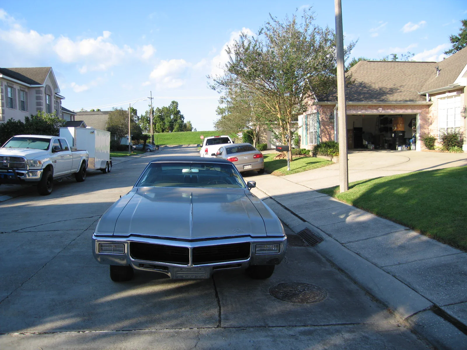 Buick-Riviera-coupe-1968-Tan-Tan-4