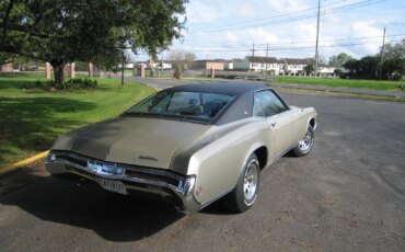 Buick-Riviera-coupe-1968-Tan-Tan-7