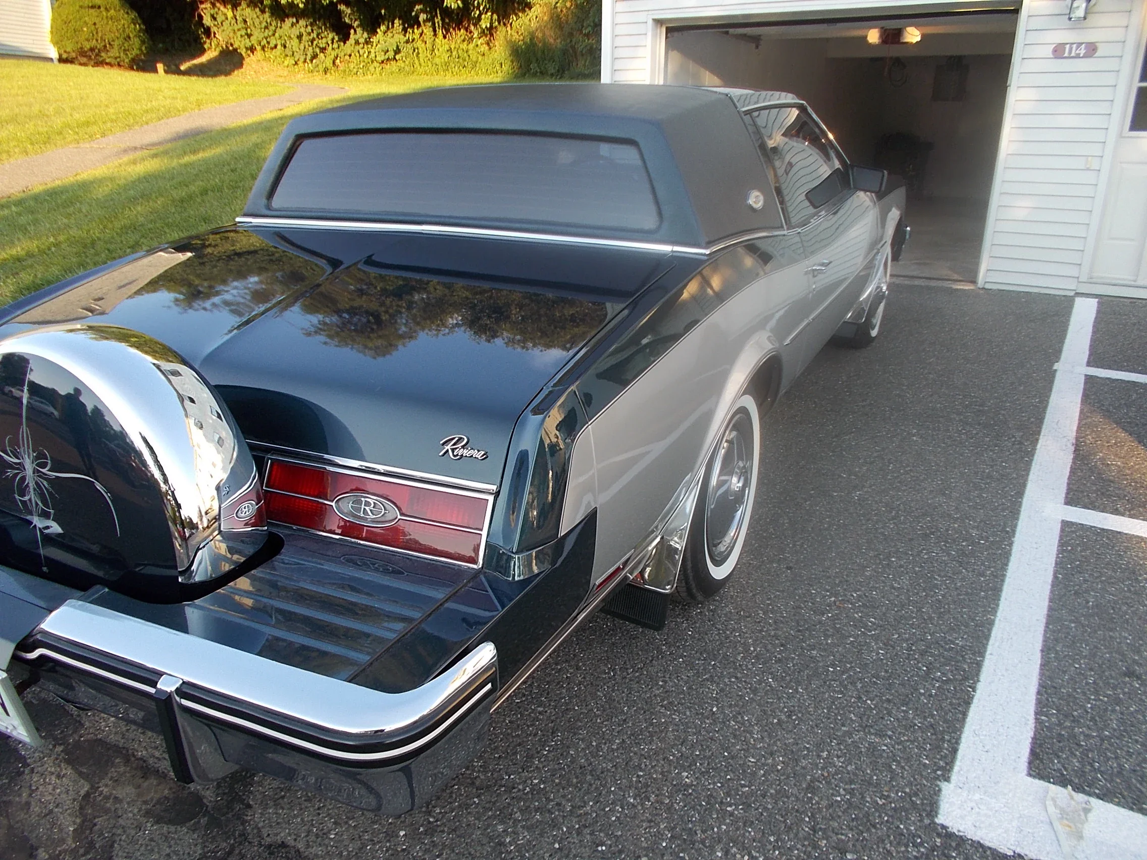 Buick-Riviera-coupe-1985-Blue-Blue-7