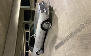 Buick-Riviera-coupe-1985-Gray-Custom-3