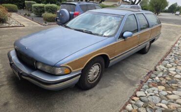 Buick-Roadmaster-1993-5