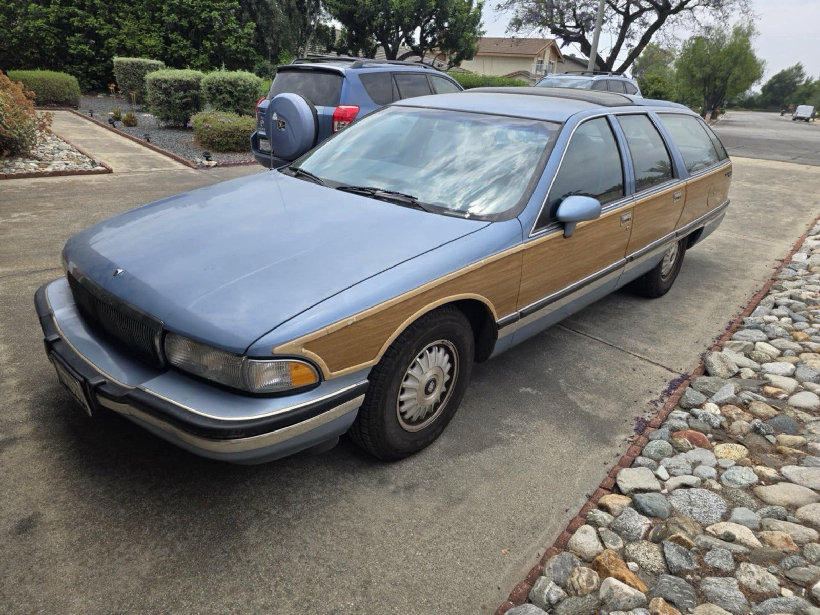 Buick-Roadmaster-1993-5