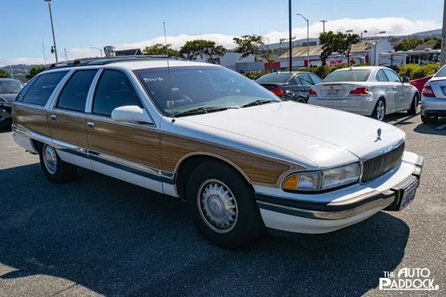 Buick-Roadmaster-1996-Wagon-2