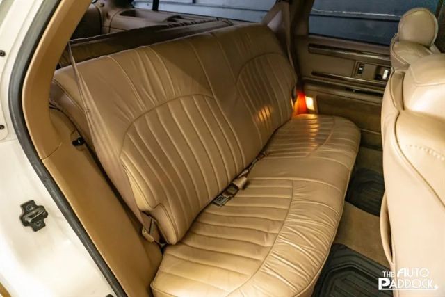 Buick-Roadmaster-1996-Wagon-20