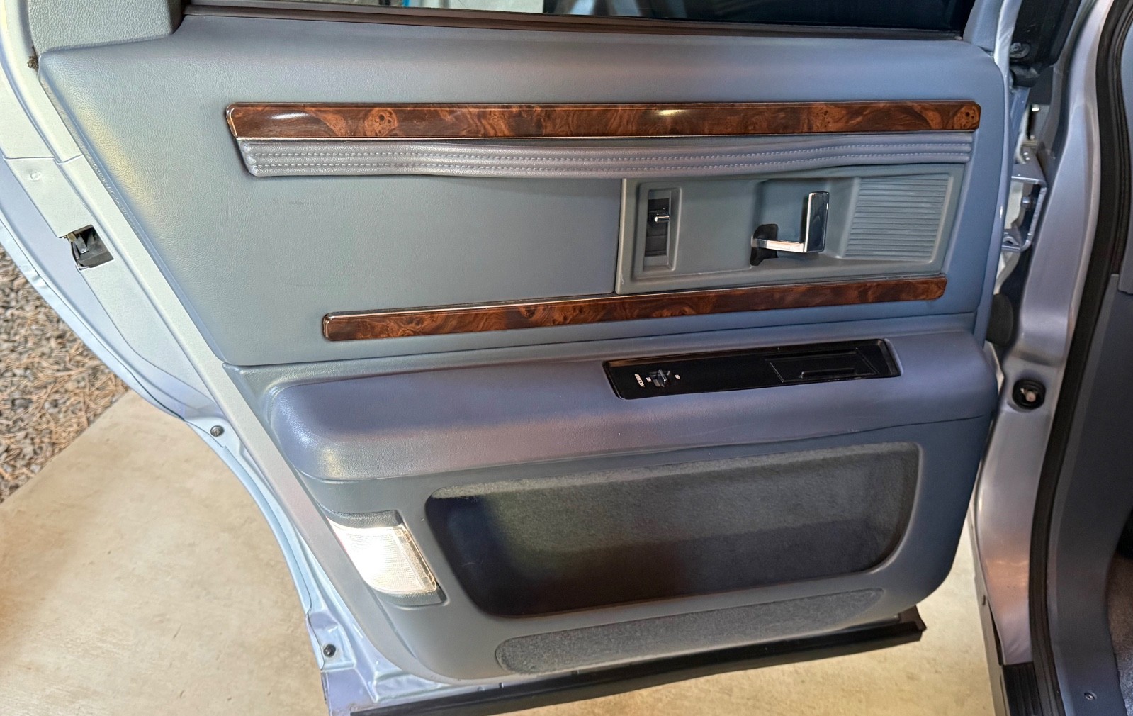 Buick-Roadmaster-1996-Wagon-8