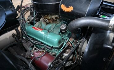 Buick-Roadmaster-sedan-1955-Tan-Green-20