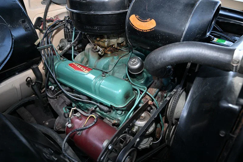 Buick-Roadmaster-sedan-1955-Tan-Green-20