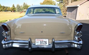 Buick-Roadmaster-sedan-1955-Tan-Green-7