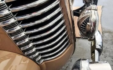 Buick-Series-40-1938-Beige-Beige-12