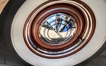 Buick-Series-40-1938-Beige-Beige-23