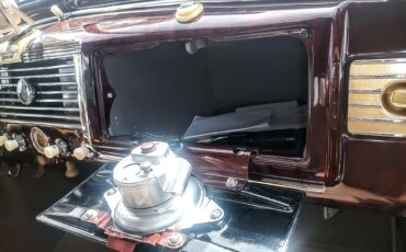 Buick-Series-40-1938-Beige-Beige-29