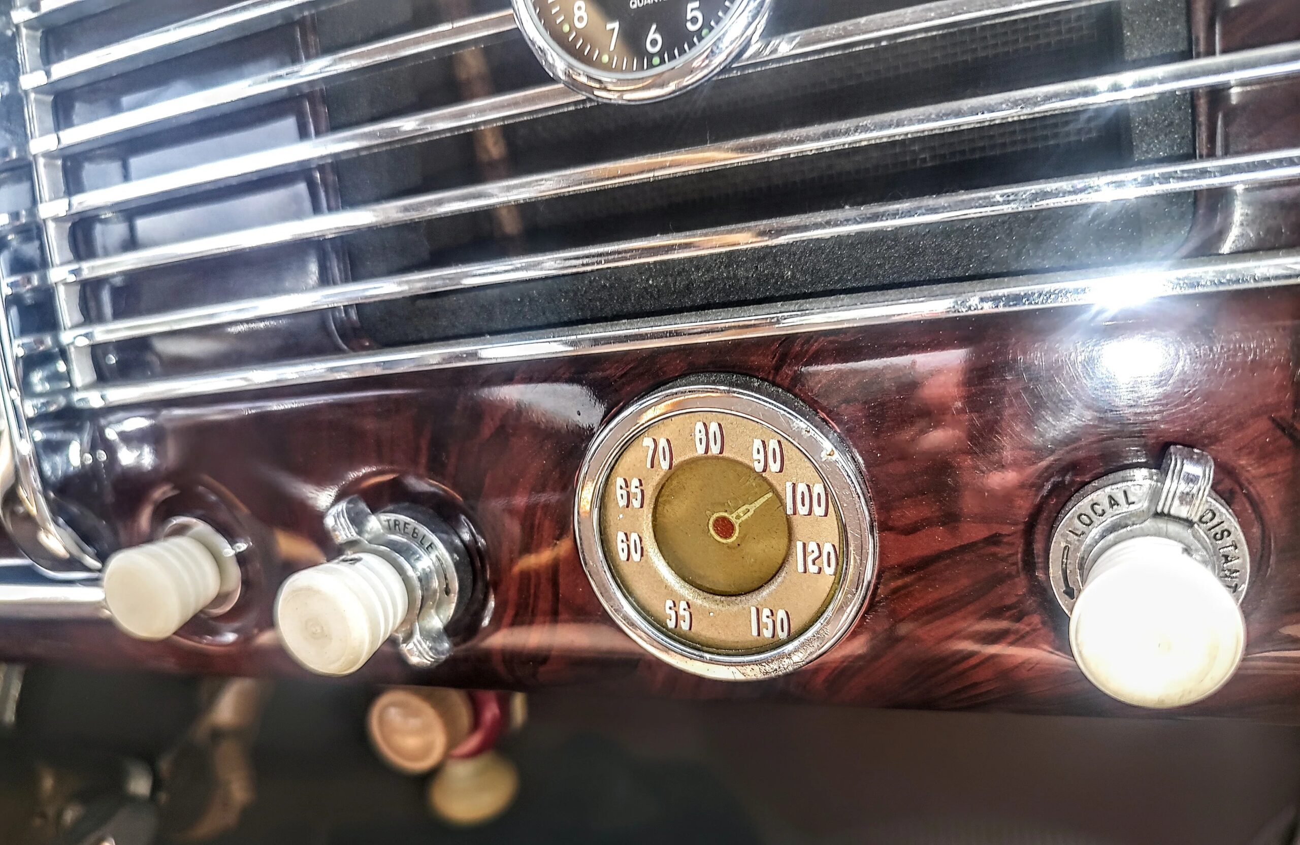 Buick-Series-40-1938-Beige-Beige-30