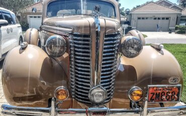 Buick-Series-40-1938-Beige-Beige-55