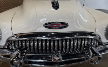 Buick-Skylark-1953-Classic-Car-12