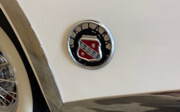 Buick-Skylark-1953-Classic-Car-15