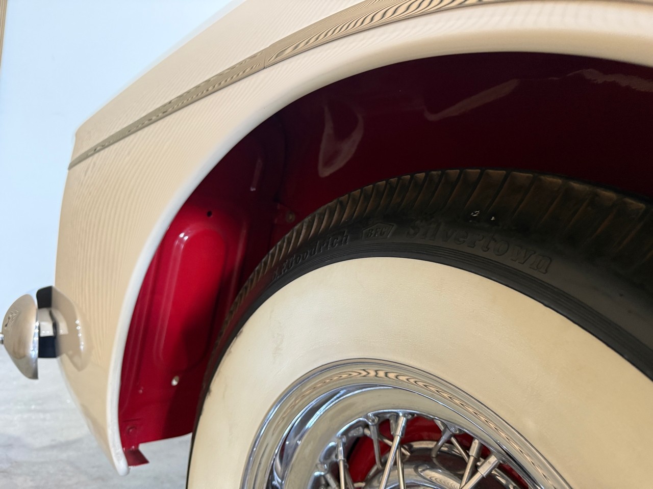 Buick-Skylark-1953-Classic-Car-16