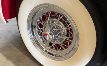 Buick-Skylark-1953-Classic-Car-17
