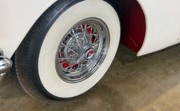 Buick-Skylark-1953-Classic-Car-27