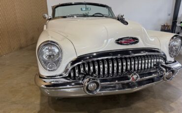 Buick-Skylark-1953-Classic-Car-4