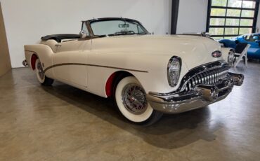 Buick-Skylark-1953-Classic-Car-5