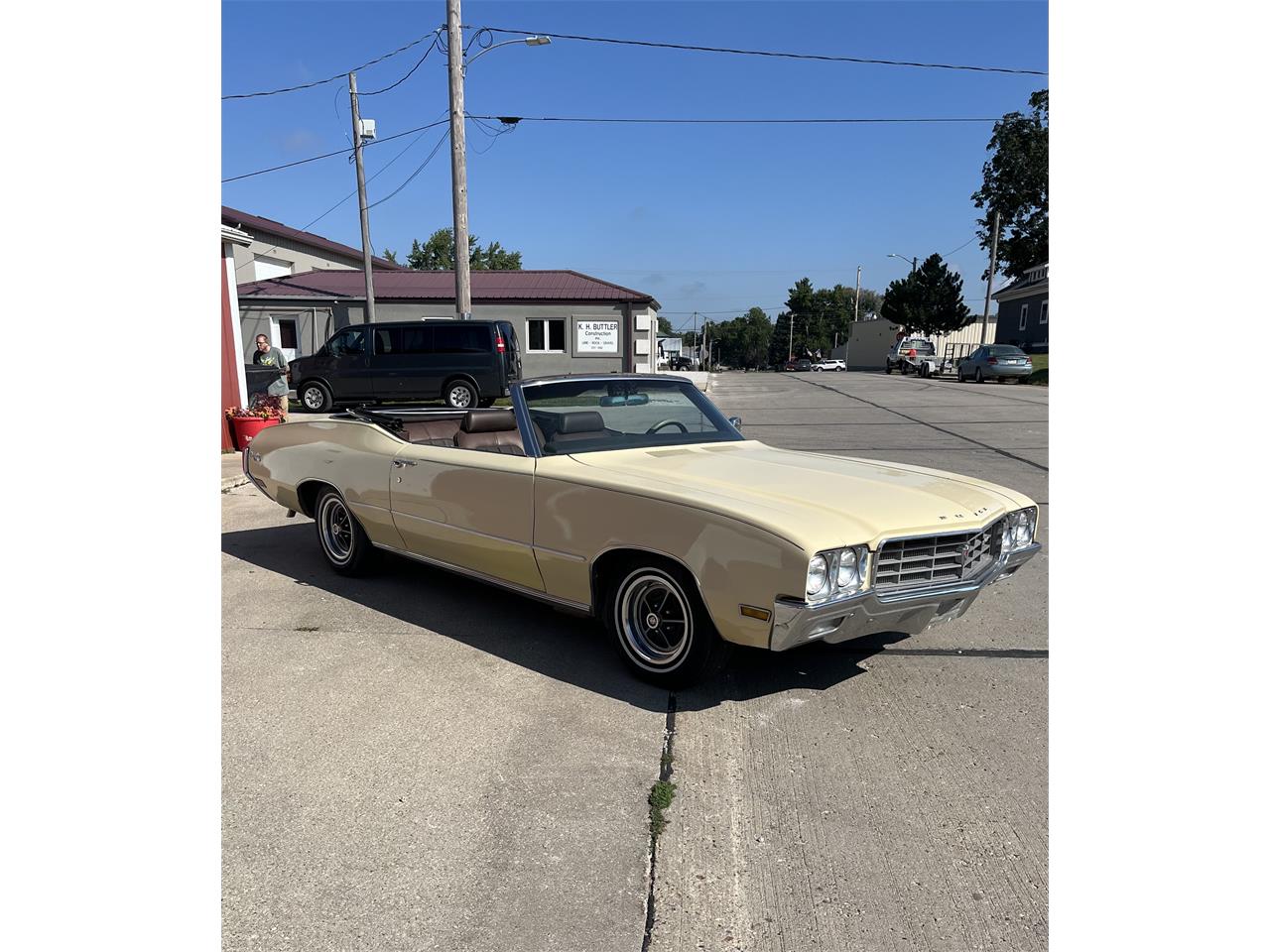 Buick-Skylark-1970-Creme-Tan-11