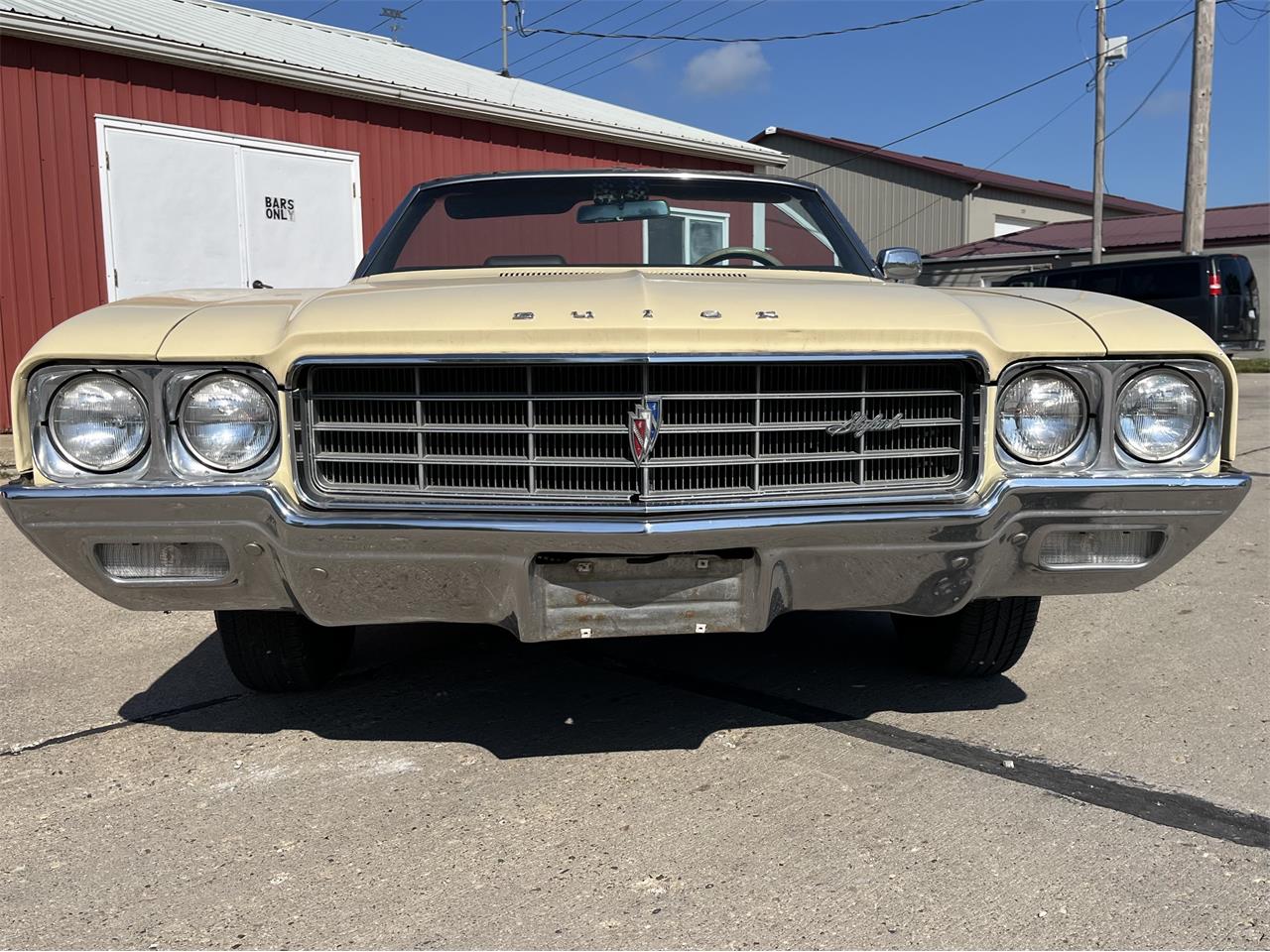 Buick-Skylark-1970-Creme-Tan-12