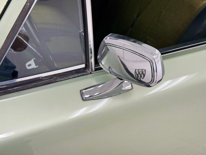Buick-Skylark-1971-Silver-Fern-Green-1