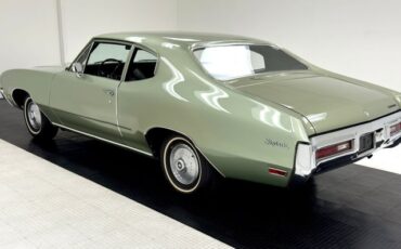 Buick-Skylark-1971-Silver-Fern-Green-2