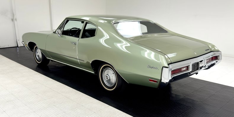 Buick-Skylark-1971-Silver-Fern-Green-2