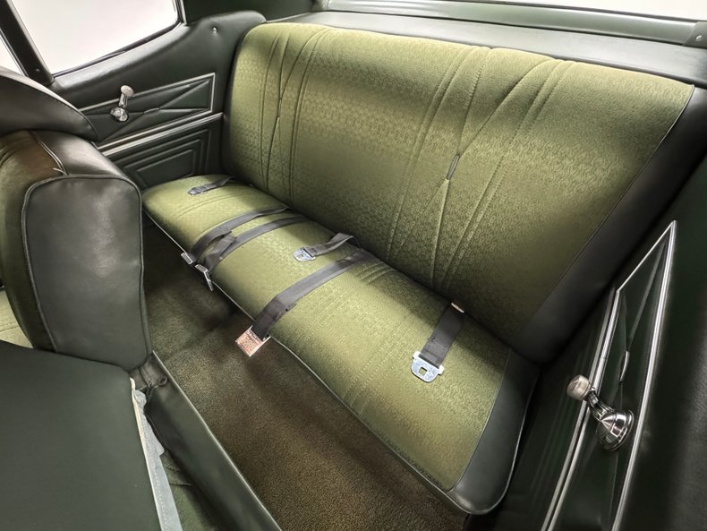 Buick-Skylark-1971-Silver-Fern-Green-36