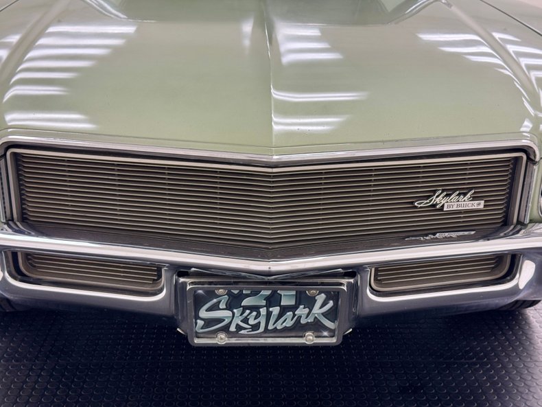 Buick-Skylark-1971-Silver-Fern-Green-8
